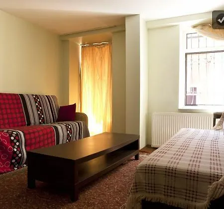 Red House Стамбул