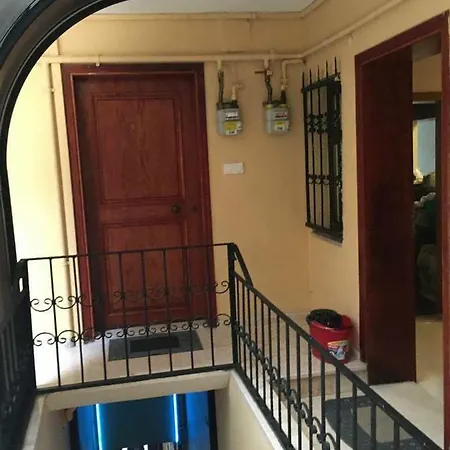 Red House Apartament